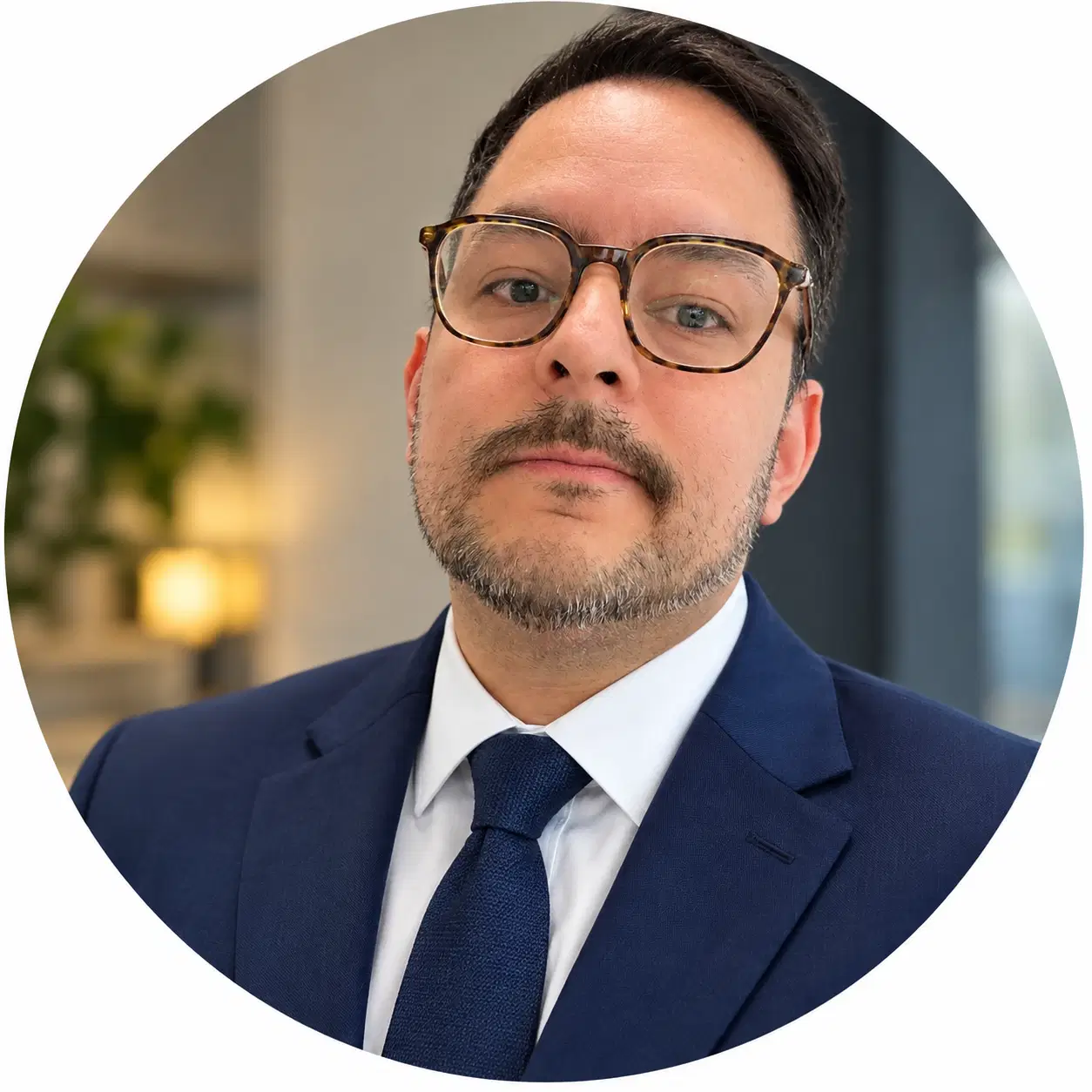 Raul Mantilla, licensed life insurance agent serving Illinois and Missouri